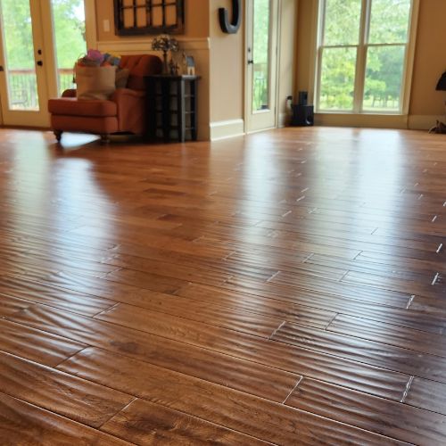 living and dining room combination after professional hardwood floor cleaning